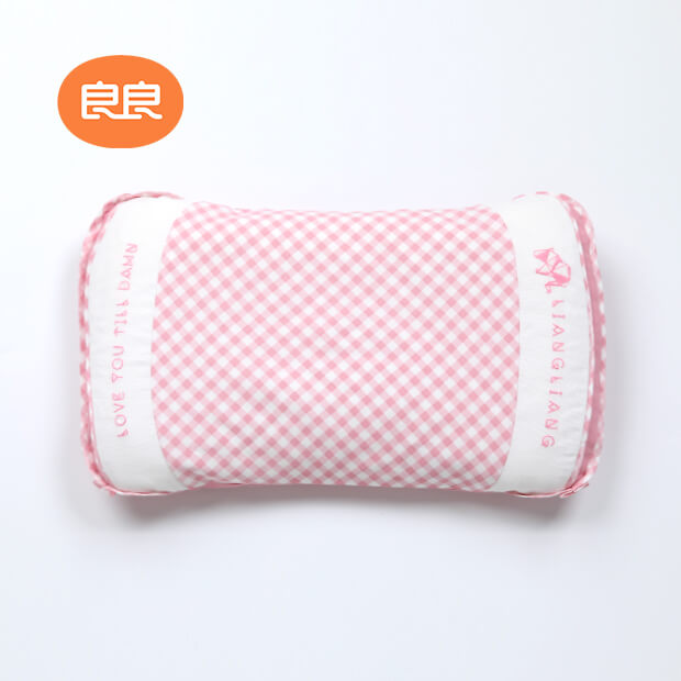 枕面微微凉 自然睡得香